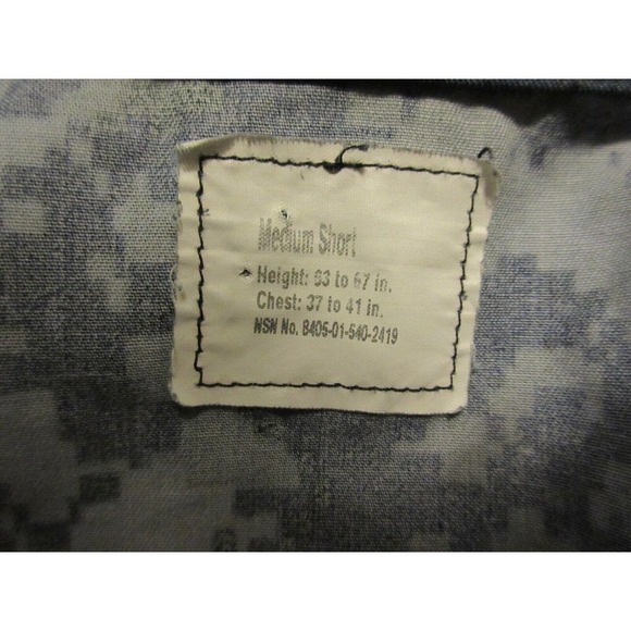 US Navy Working Uniform Type I Blue Digital Camo Shirt Jacket Medium Short - Picture 11 of 12